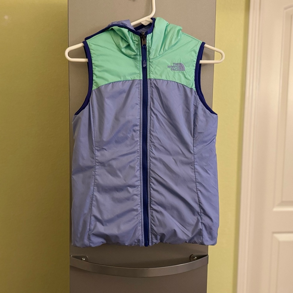 The North Face Reversible Mint and Blue Hooded Vest Girls Size M (10/12)